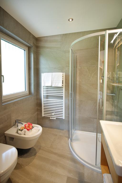 Apartments La Mana Santa Cristina Val Gardena Room photo