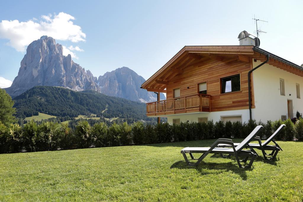 Apartments La Mana Santa Cristina Val Gardena Exterior photo